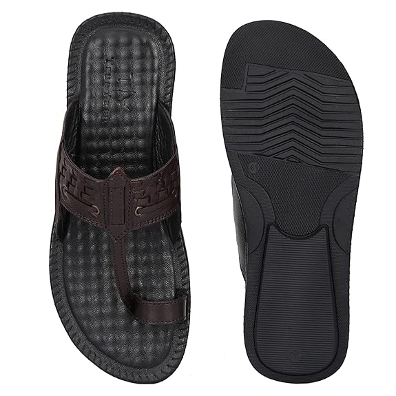 These genuine leather Kolhapuri chappals are a stylish and comfortable choice for men. With a durable leather upper, and a classic look.