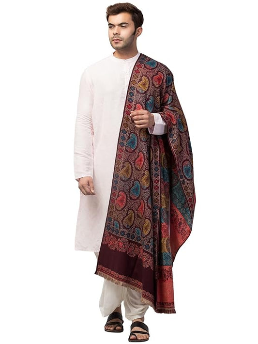 This Jamawar Weave warm and soft woolen shawl/stole is the perfect addition to your wardrobe.