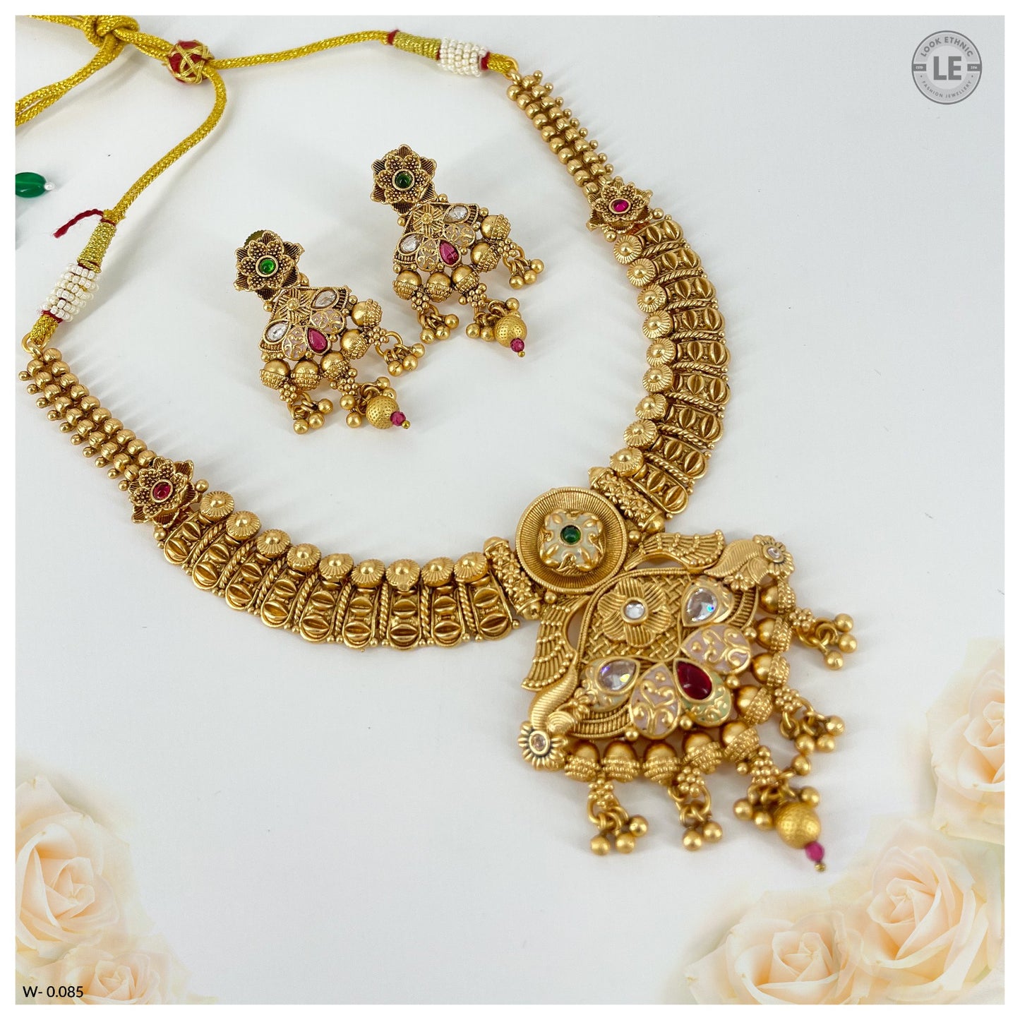 Victorian Charm Antique Necklace Set