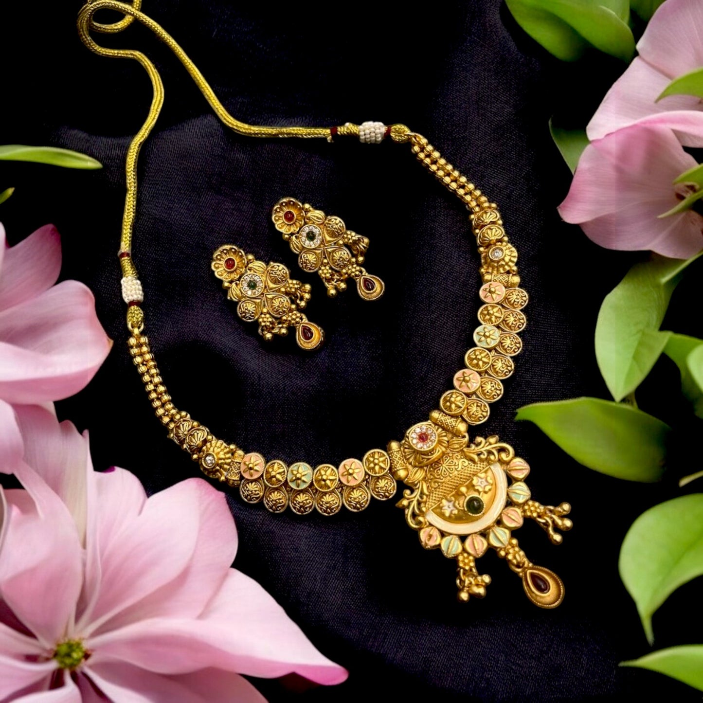 Elegant Antique Rajwadi Multicolor Necklace Set