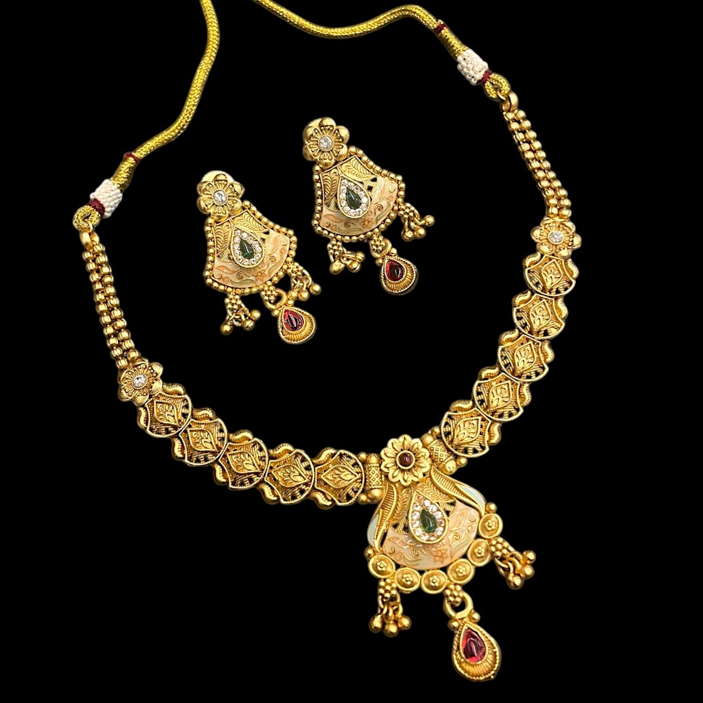 Elegant Antique Rajwadi Multicolor Necklace Set