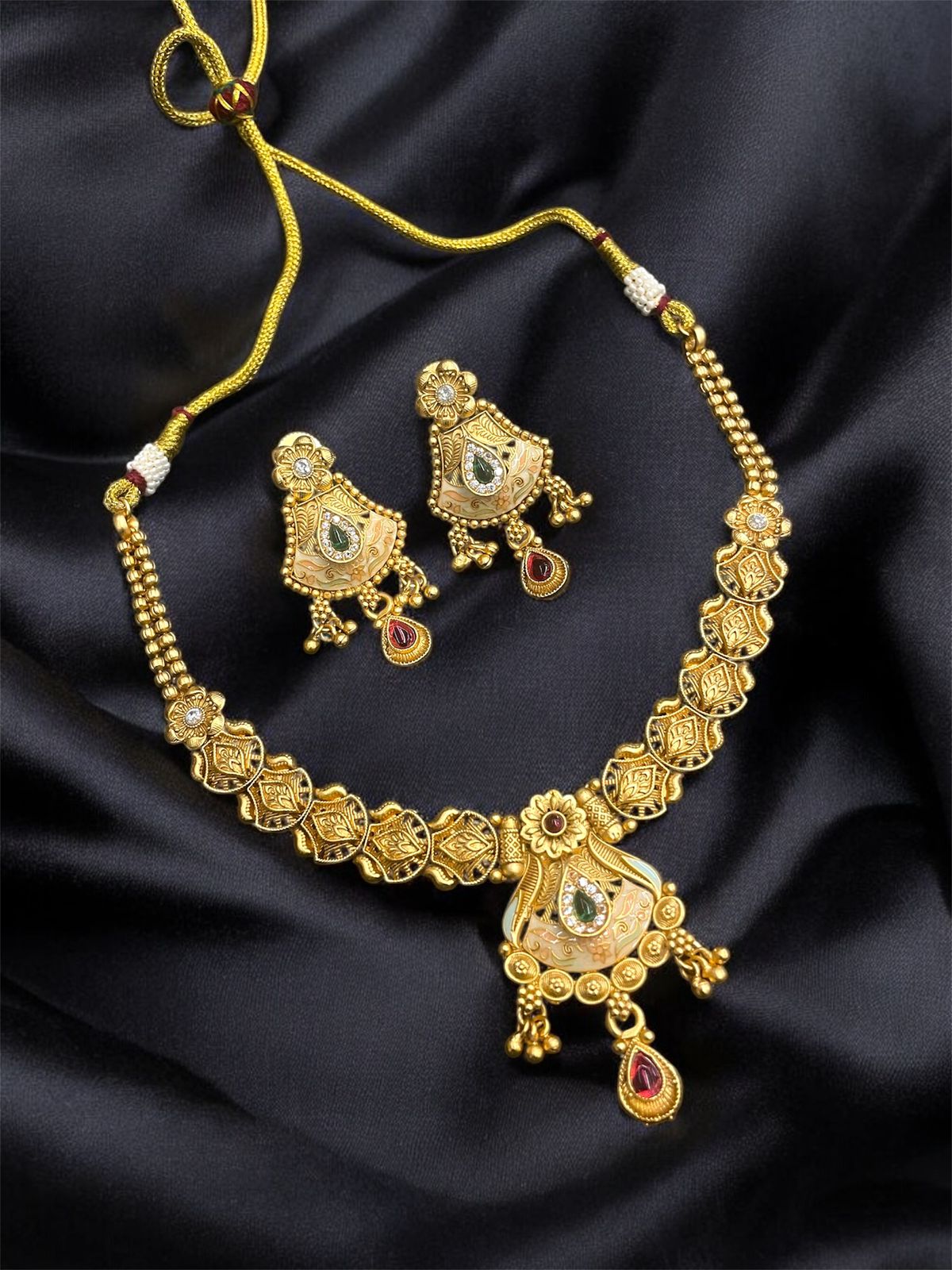 Elegant Antique Rajwadi Multicolor Necklace Set