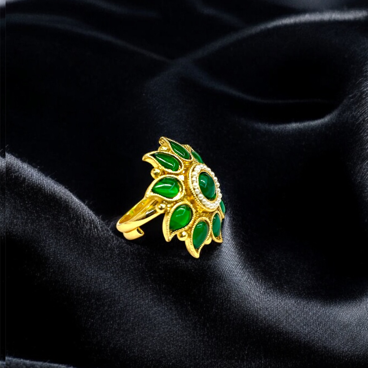 Classic Gold Plated Adjustable Finger Ring – Timeless Design