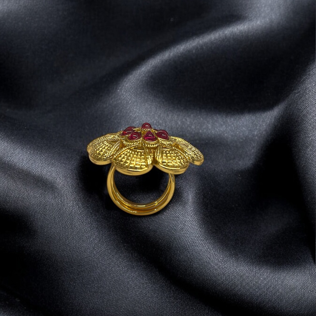 Minimalist Gold Plated Adjustable Finger Ring – Sleek and Chic