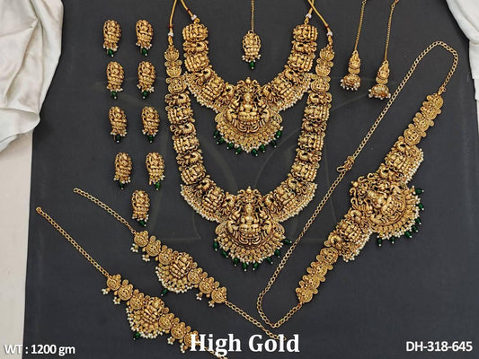 This Wedding Collection Heavy Temple Jewllery Temple Dulhan set has a high gold polish finish in a fancy, elegant style