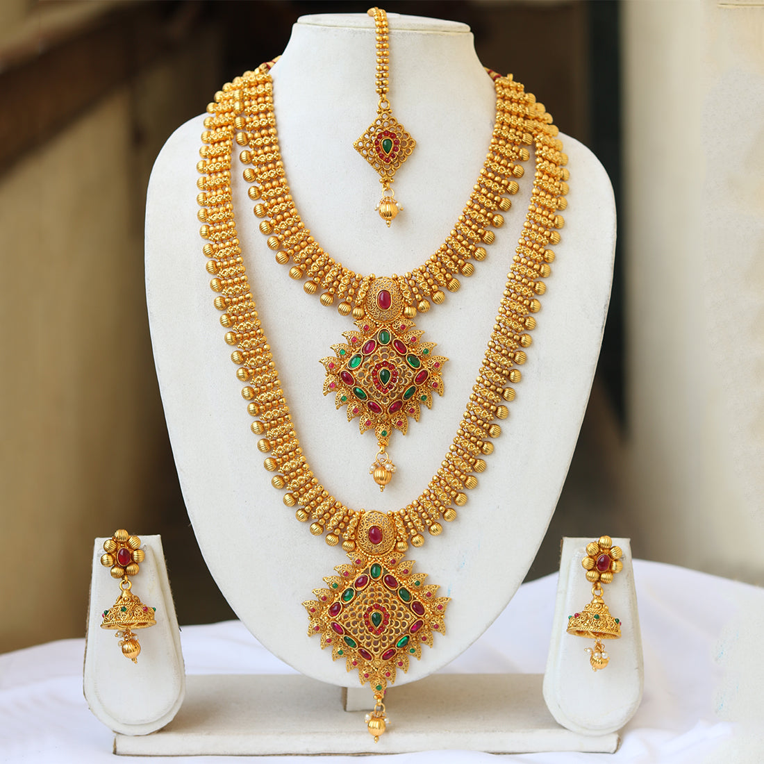 South Indian Traditional Gold Pendant Haram Semi Baridal Necklace Set
