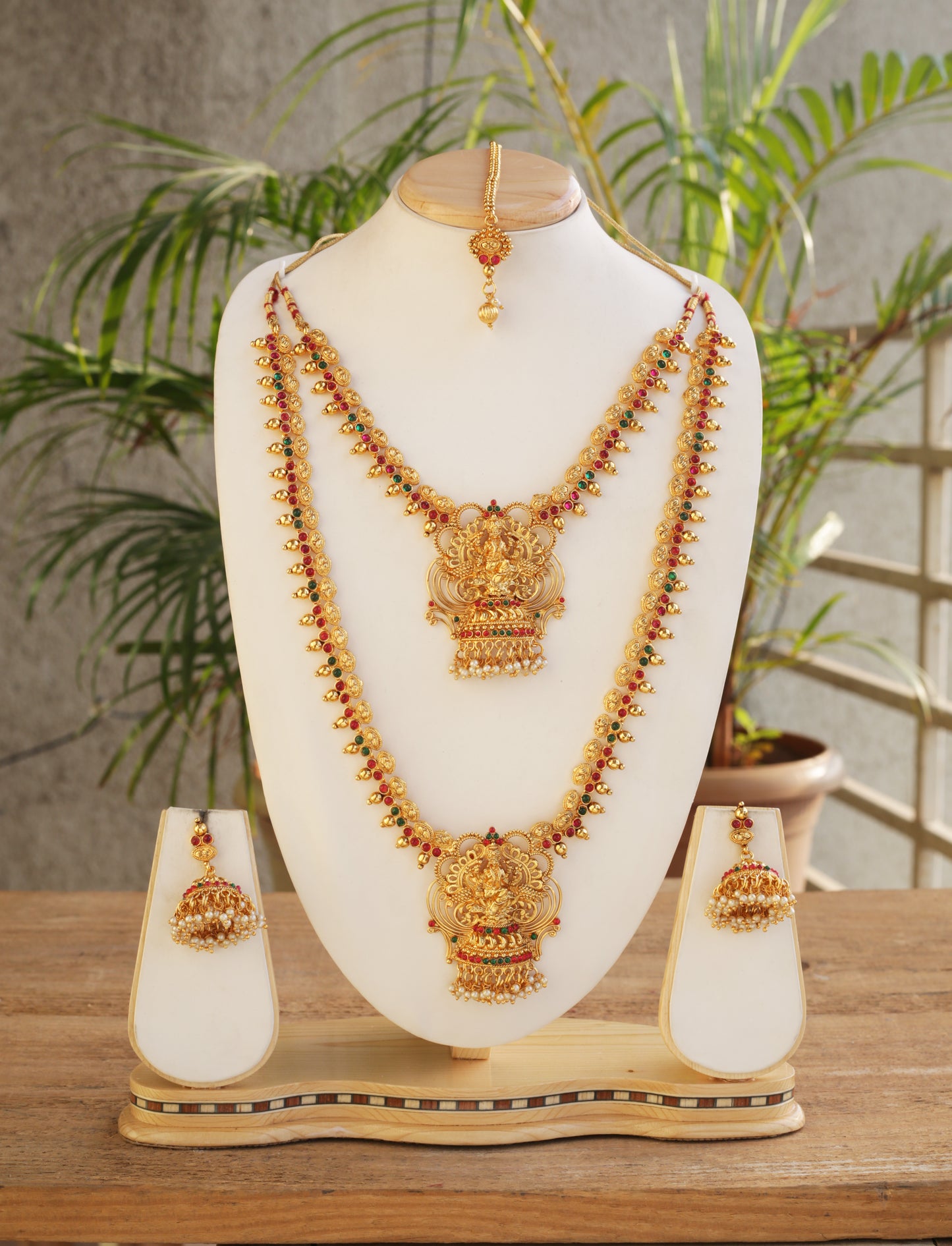 Laxmi Design Multicolor Haram Set