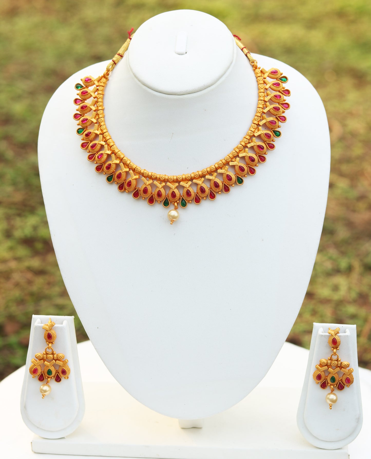 Classy Multicolor *Matte Finish* Short Necklace Set