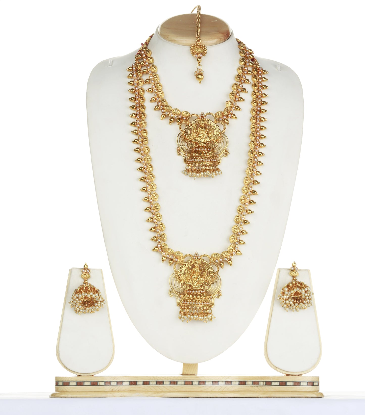 South Indian White Color Laxmi Haram Set For Women