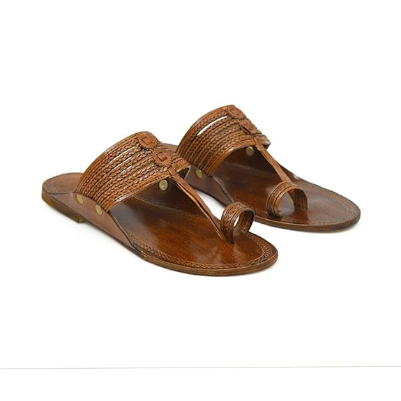 Enjoy the classic look of Leather Kolhapuri Chappals for Men with the comfort of a modern design. Handcrafted to the highest standards,