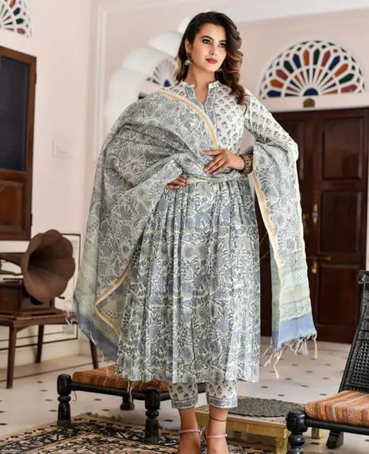 features a comfortable Kurta and Pant set with a vibrant, printed dupatta. Skillfully crafted using pure cotton fabric, this traditional Anarkali set