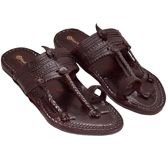 The unique style and eye-catching details make it the perfect choice for special occasions. Enjoy every step with this stylish original leather chappal.
