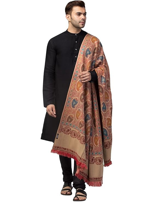 This Amawar shawl/stole is made from a premium quality wool blend for added warmth and softness. The ambi jaal design adds a unique and stylish look.