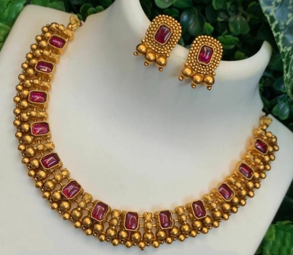 Rajwadi Plating Brass Necklace Set: Unveiling Majestic Splendor