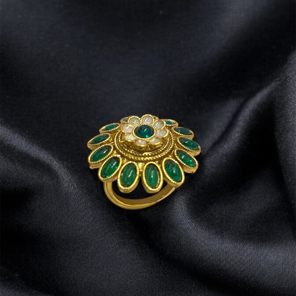 Gold Plated Women’s Adjustable Rings – Chic and Versatile Designs