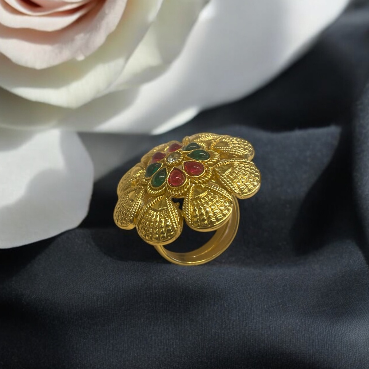 Adjustable Gold Plated Rings for Women – Versatile and Fashion-Forward Jewelry