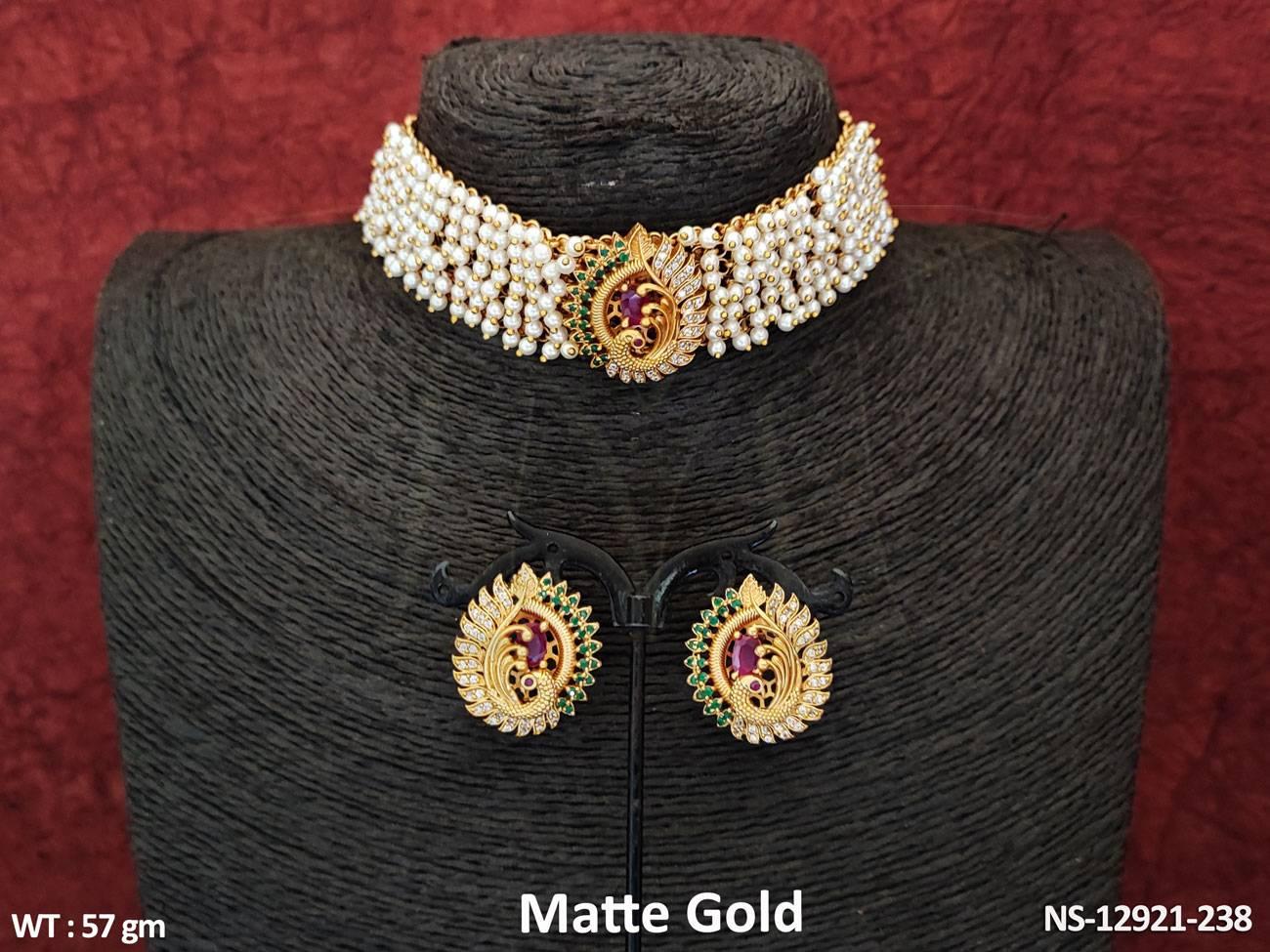Beautiful Peacock Design Matte Gold Polish Kemp Choker Necklace Set