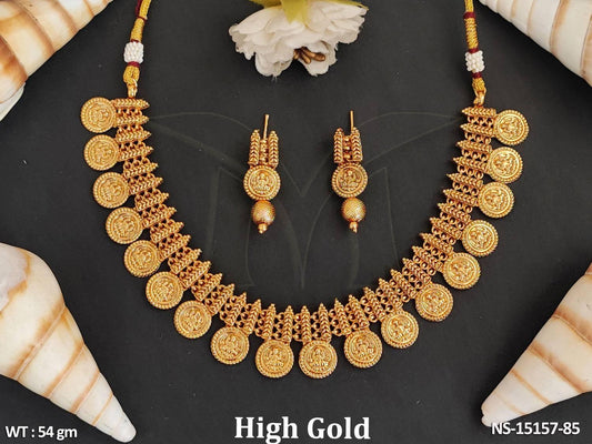 This Temple Jewellery Short Necklace Set features a unique design and high gold polish, made from brass metal.