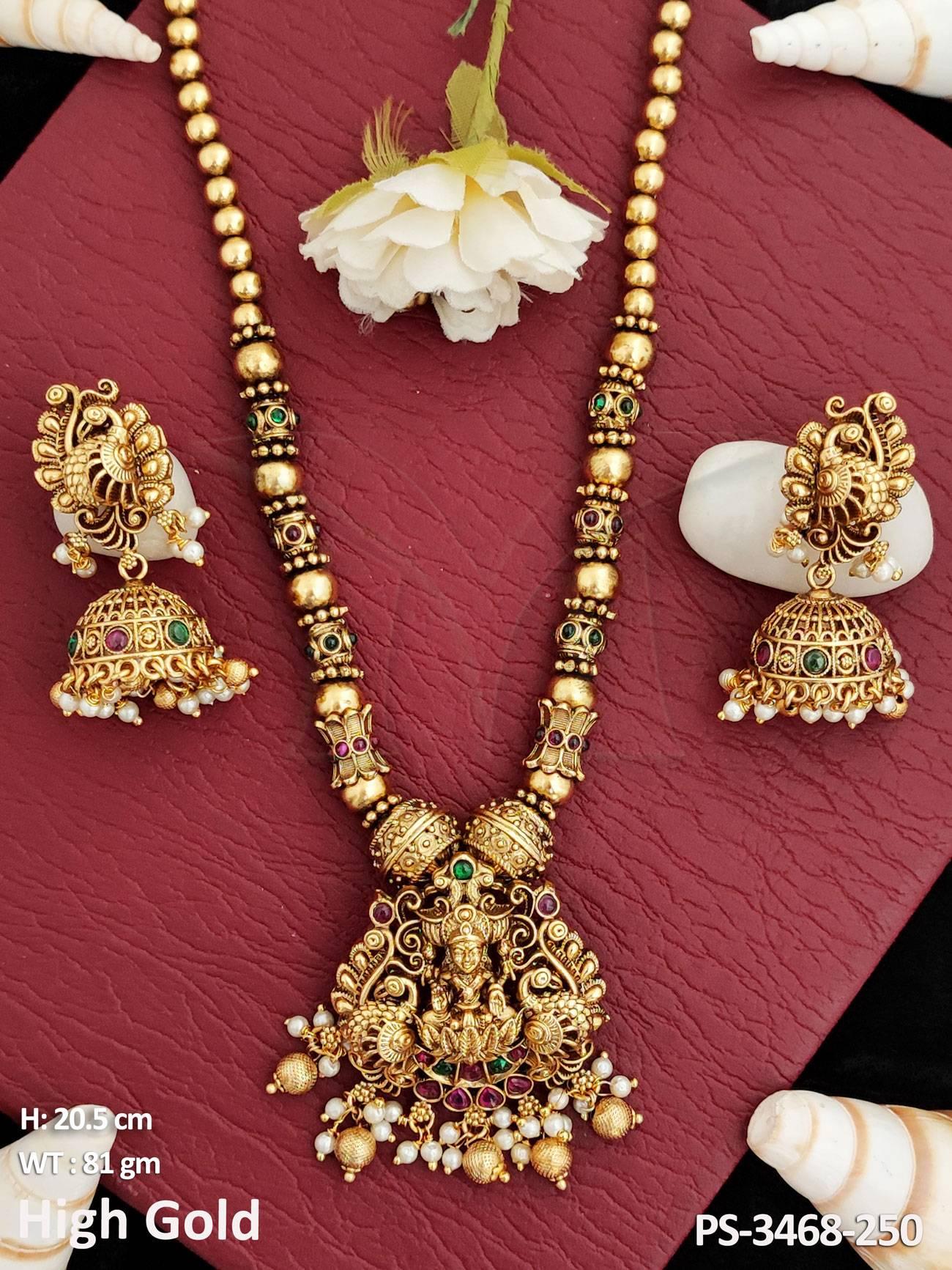 Perfect for traditional celebrations, this timeless set offers a sophisticated look that is sure to impress.