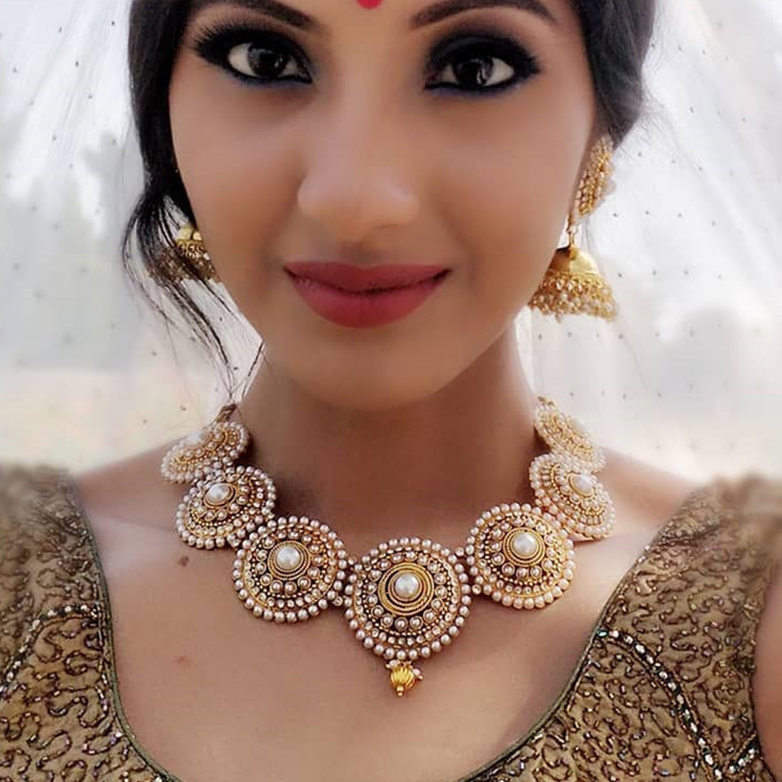 White Nayan tara necklace set