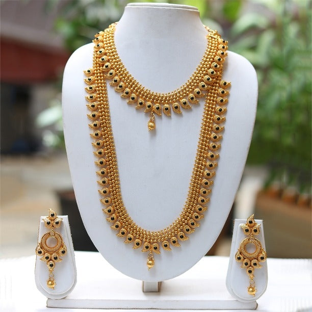 Gold Plated Black kundan Haram Necklace Set