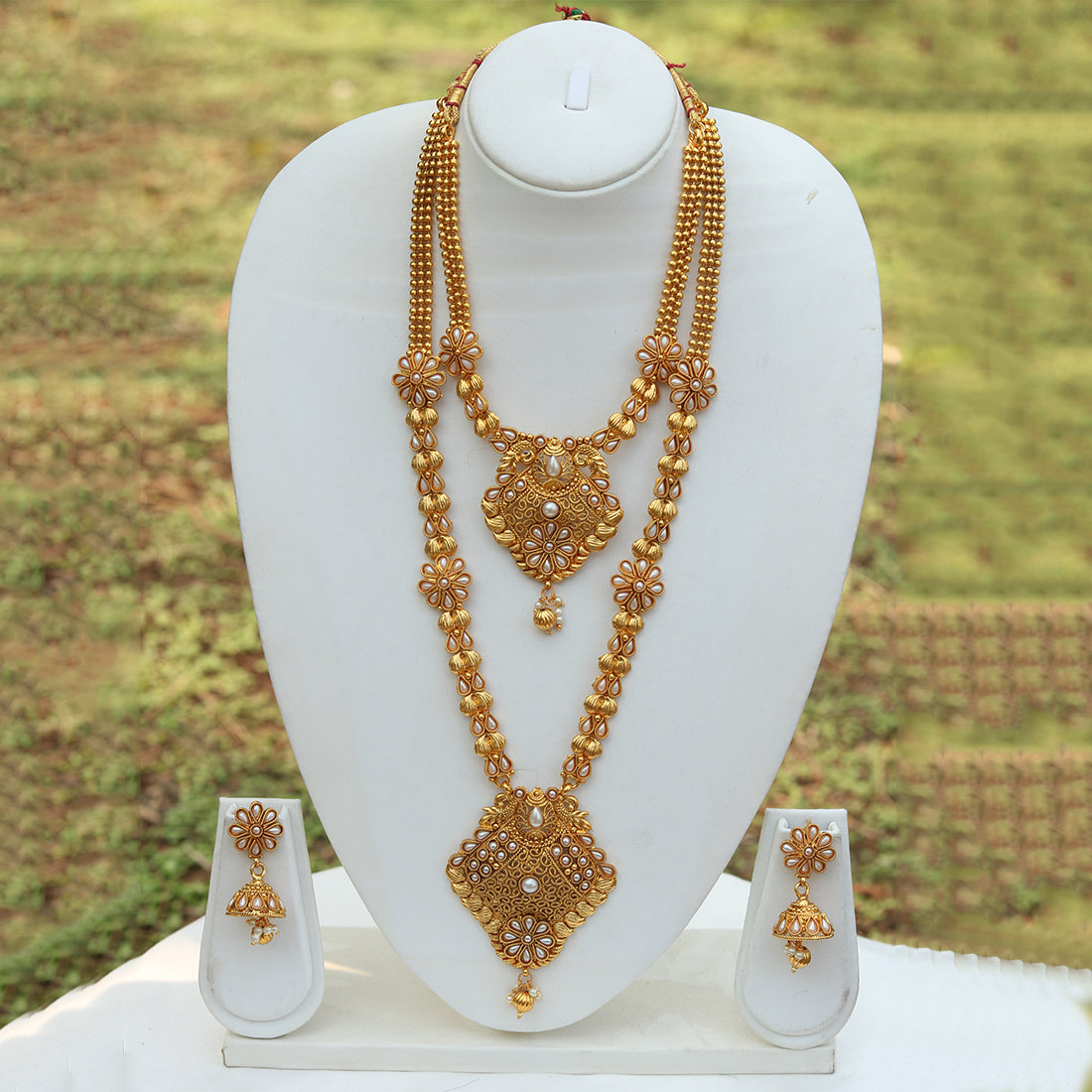 Beautiful Antique Gold Plated Design Haram Wedding Necklace with Jhumki Earring Set