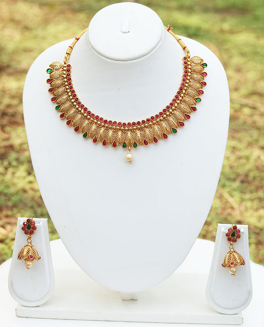 Green Maroon Color Short Necklace Set