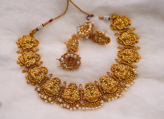 Laxmi desing short necklace set
