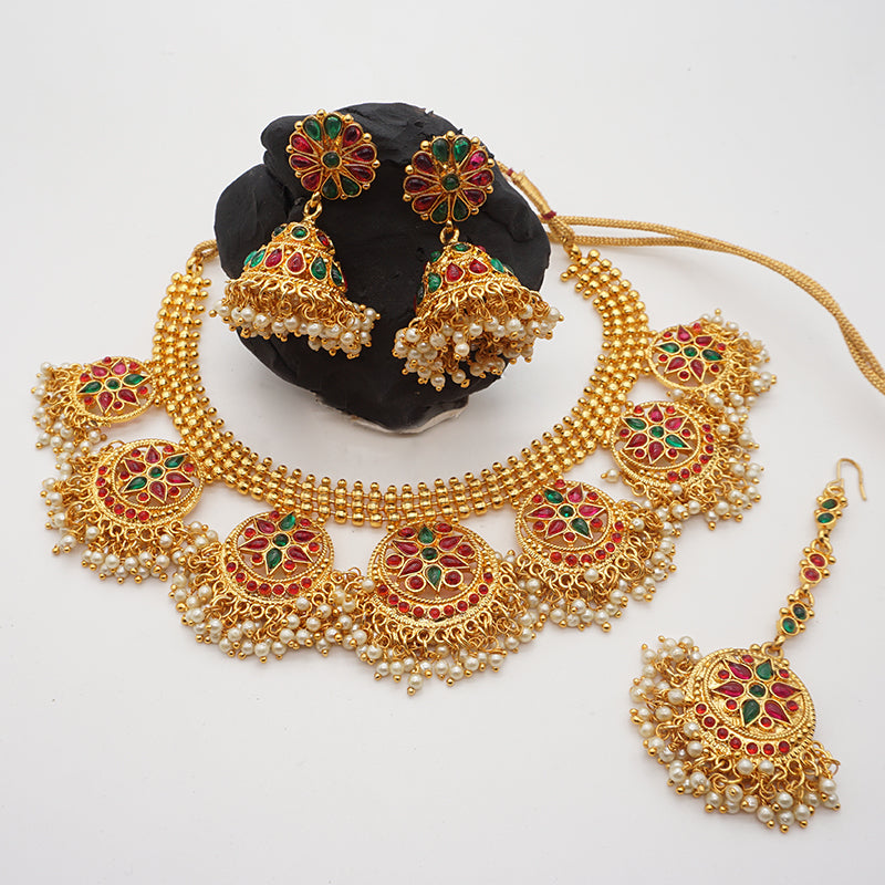 Chand Bali Choker Necklace Set With Earring & Mangtika
