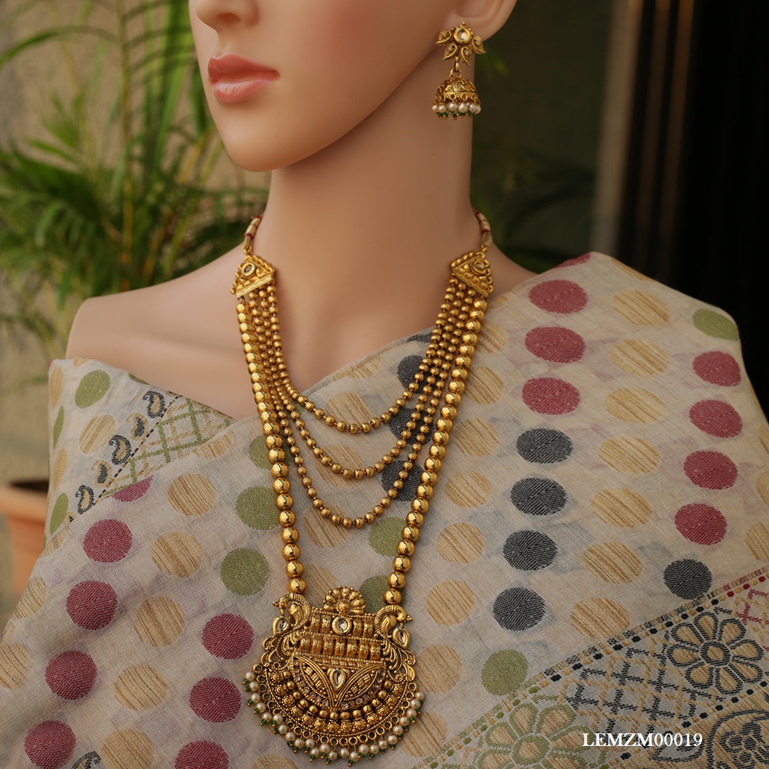 Gold White kundan color strap mala copper necklace